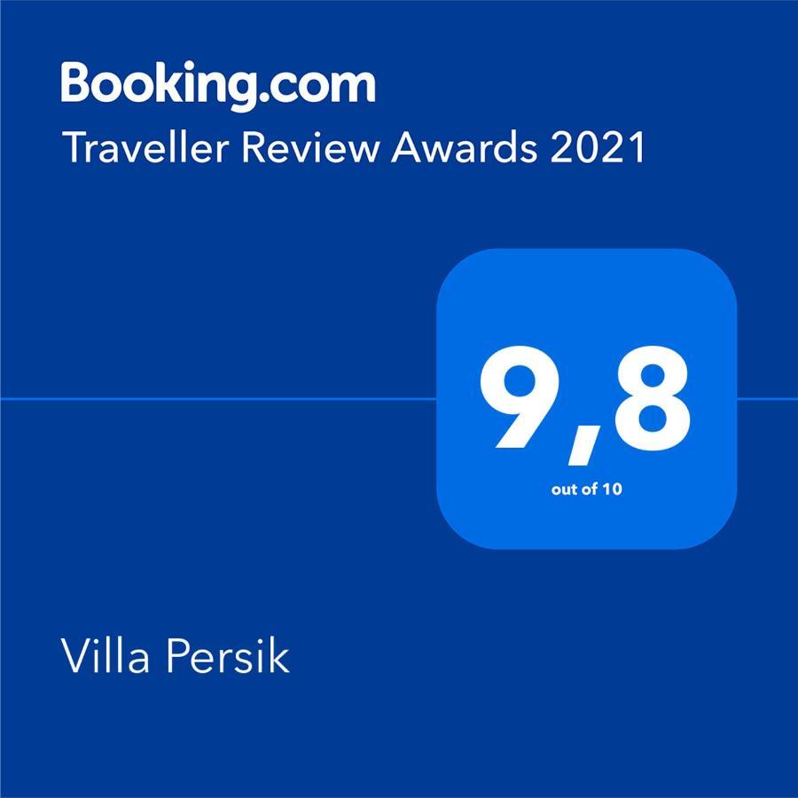 Villa Persik Utjeha Exteriér fotografie