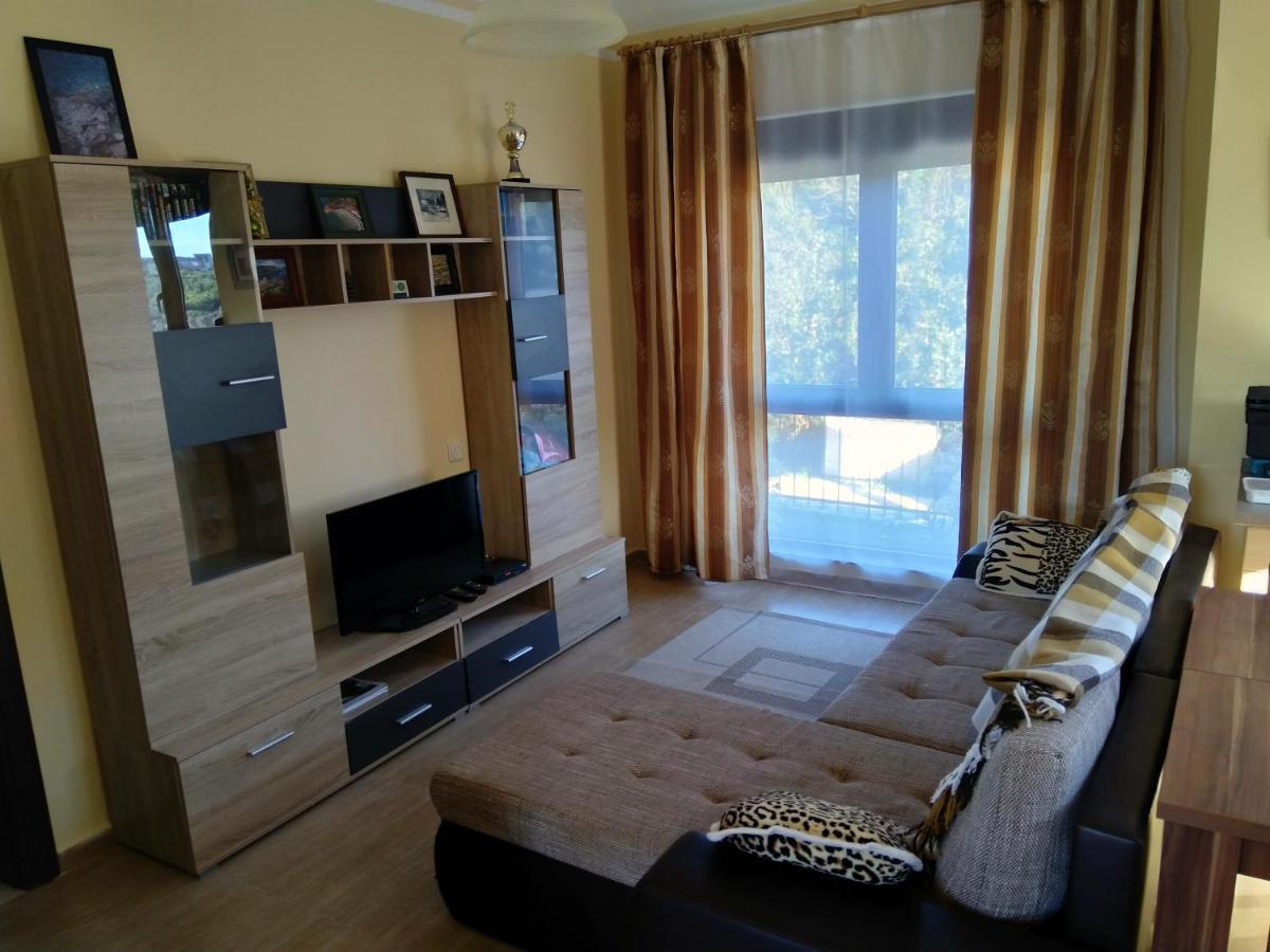 Villa Persik Utjeha Exteriér fotografie